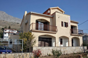 Apartments by the sea Duce, Omis - 4852